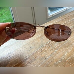 Fendi authentic !! color rose gold gradient 
FF Crystal Metal Oval Sunglasses